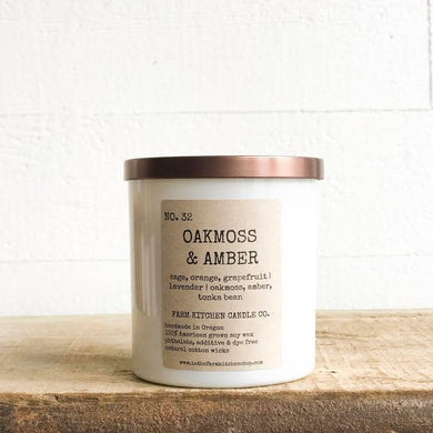 Oakmoss & Amber soy candle- white