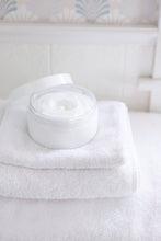 Load image into Gallery viewer, Old Whaling Company Sea La Vie Body Butter (8oz)