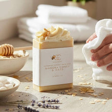 Load image into Gallery viewer, Gracie &amp; Co 1942 - Manuka Honey Oats &amp; Coconut Milk Shea Butter Soap