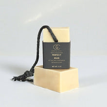 Load image into Gallery viewer, Gracie &amp; Co 1942 - MEN'S COLLECTION Kentucky Bourbon Handmade Soap