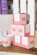 Load image into Gallery viewer, Old Whaling Company Magnolia Candle